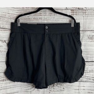 WhoWhatWear 100% Cotton Shorts Black